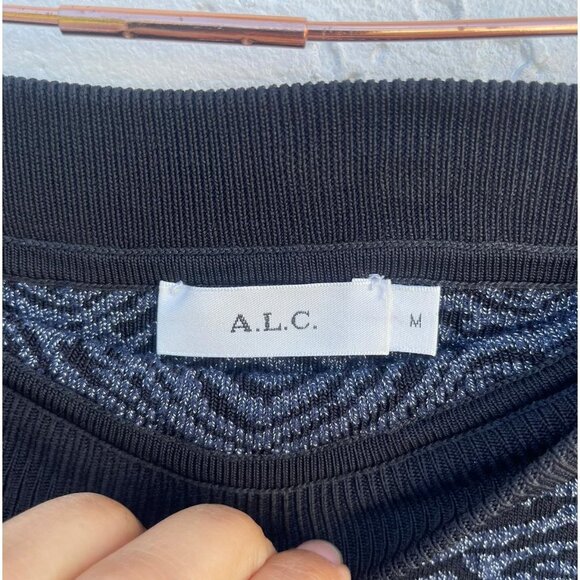 ALC Womens Shimmered Pleated Knitted Mini Skirt Black Sz Medium - Picture 5 of 6